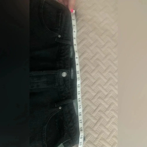 NWT-Plus Size Wild Fable Black Denim Distressed Shorts. Size 18/34 waist. - Picture 11 of 11